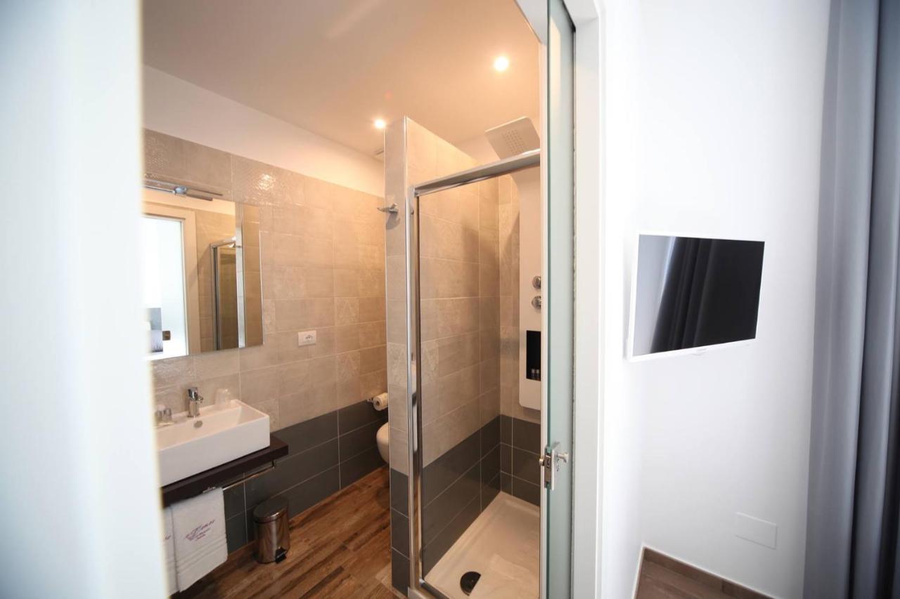 Bed and Breakfast Essence Барлетта Екстер'єр фото