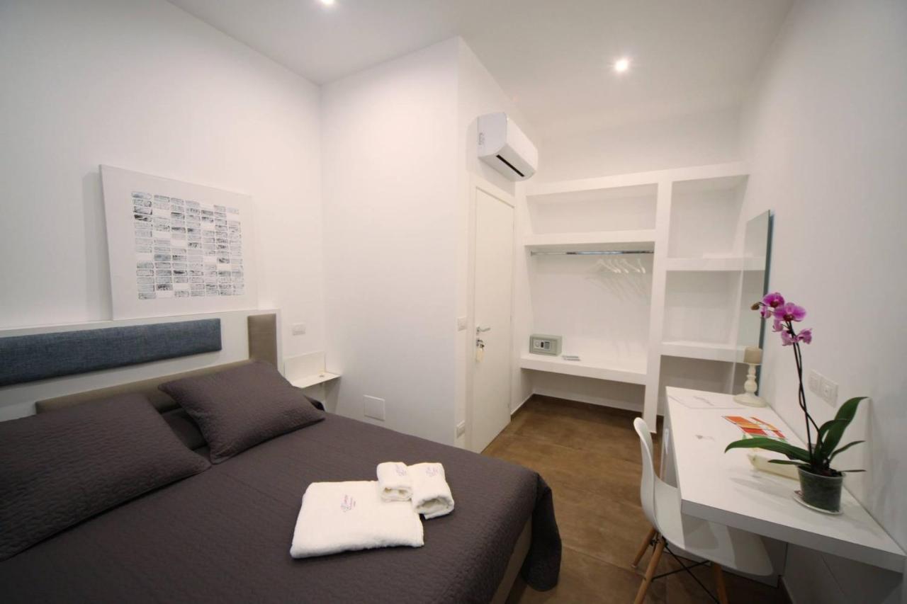 Bed and Breakfast Essence Барлетта Екстер'єр фото