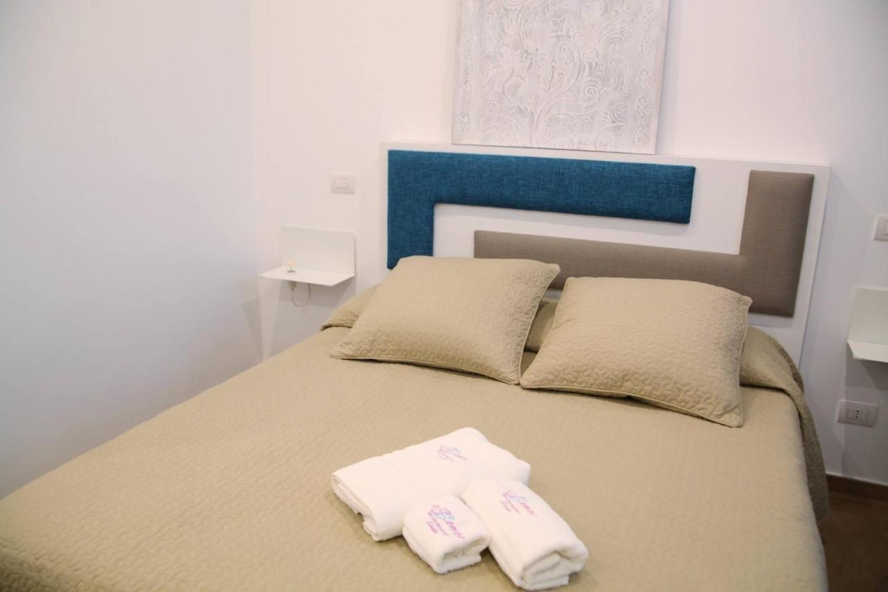 Bed and Breakfast Essence Барлетта Екстер'єр фото